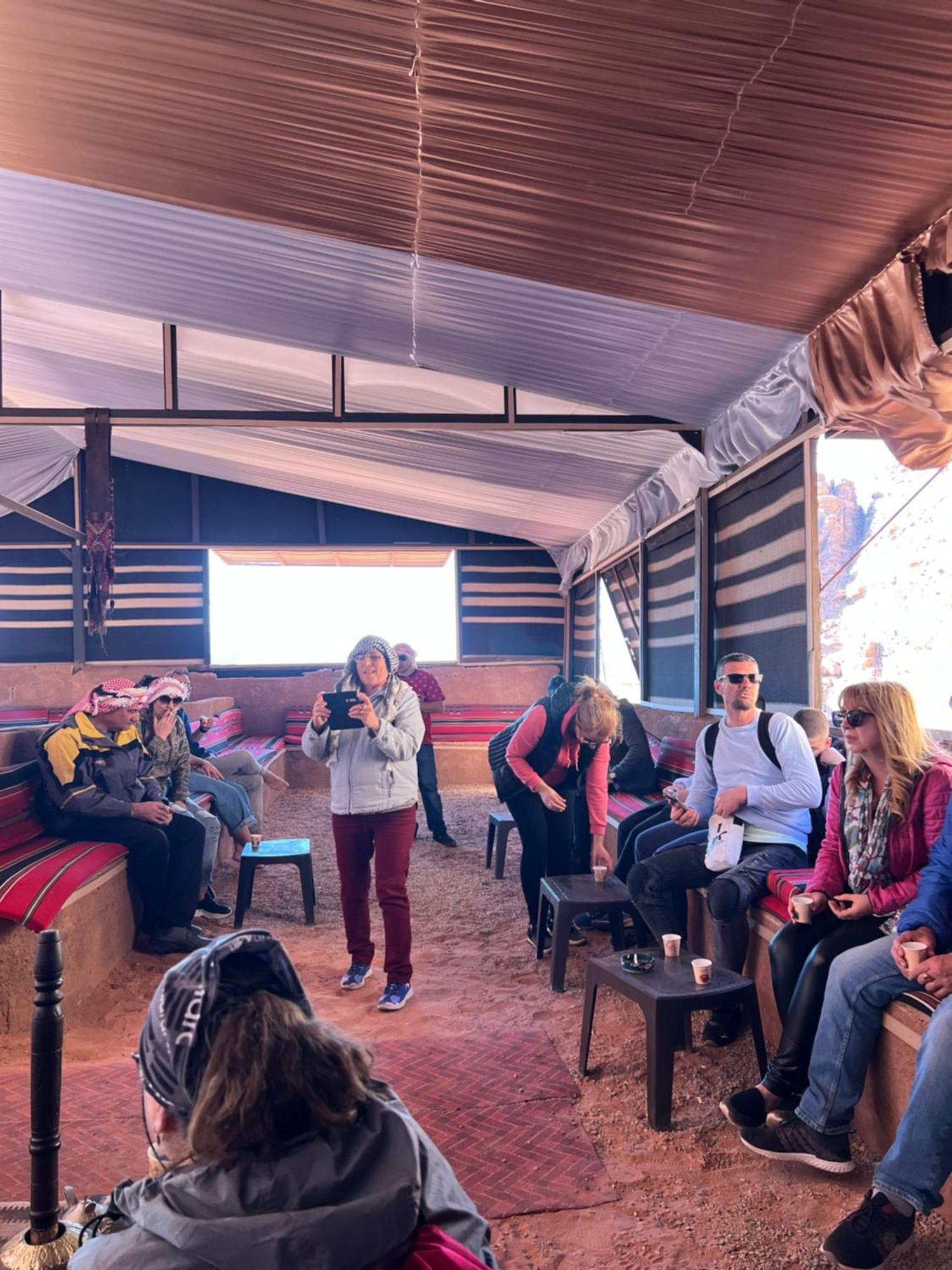 Magic Rum Hussen Ram Vadisi Dış mekan fotoğraf